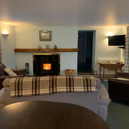 Ashley Croft 스킵턴